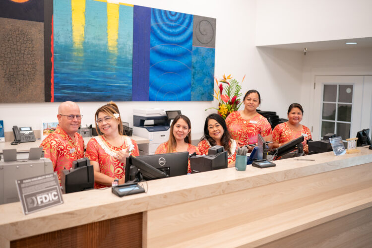 First Hawaiian Bank reopens in Lahaina